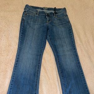 Old Navy The Flirt Jeans